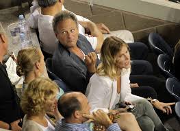 Kristen messner might be accessing her instagram account via a private name and hence not many photos of messner are available. Fleetwood Mac News Lindsey Buckingham And Wife Kristen Attend Us Open In Nyc