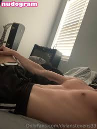 dylandstevens  dylanstevens33 Гола изтичане OnlyFans снимка 2 - Nudogram  v2.1