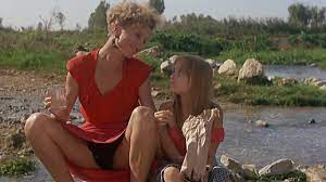La pelìcula l'è trata da 'l rumànś umònim dla piera degli esposti e dla dacia maraini in dua a s cònta la vita dla prima. Storia Di Piera 1983 Rarefilmm The Cave Of Forgotten Films