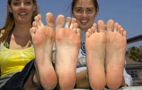 The best gifs are on giphy. 9k Buying Mother Daughter Duos Feet Pics Vids Buyingduos Twitter