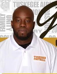 Craig Agee's Instagram, Twitter & Facebook