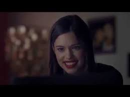 La Huerfana 2 Pelicula Completa En Espanol Youtube