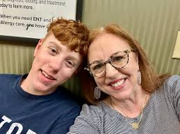 Any professional communication teachers