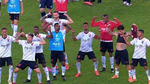 Sem dúvida, esperam ver em campo atletas de alto nível, como nos clubes europeus. Jogadores Do Athletico Zoam Gabigol E Cheirinho Apos Classificacao Sobre O Flamengo Athletico Pr Ge