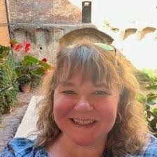 Lori Moy (lorilee1012)