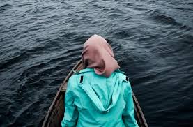 Karena gambar top pada postingan ini akan membagikan koleksi gambar tentang gambar orang dari belakang keren sebanyak 10 gambar. Gambar Wanita Muslimah Berjalan Dari Belakang Malaydowi