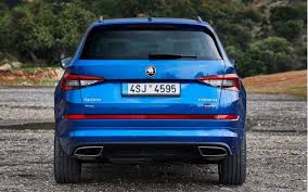 Škoda is one of volkswagen's brands. Comparison Skoda Kodiaq Vrs 2019 Vs Skoda Kodiaq Sportline 2018 Suv Drive