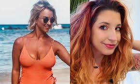 Via het rechterdeel kun je vlak. Kaat Bollen Spoort Kat Kerkhofs Aan Om Te Masturberen Foto S Zita