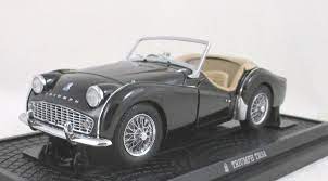 triumph tr3a kyosho kyosho stk 7025 b triumph tr 3a in 1 18 die cast metal opening hood trunk and doors with steer car trailer car model car hauler trailer