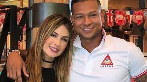 La reconocida modelo colombiana, sara uribe, le envió un emotivo mensaje de apoyo a su exesposo fredy guarín. Sara Uribe Y Fredy Guarin Canal Rcn