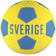 Men sporten kan slita ordentligt på de kläder du tränar med. Sverigetroja Landslagstroja Med Namn Och Supporterartiklar Stadium Se