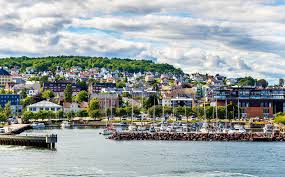 Heidi horten inherited a fortune from her husband, helmut horten, who founded the german department store horten ag in 1936. Horten Moss Photos Free Royalty Free Stock Photos From Dreamstime