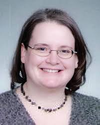 Courtney Sinclair's Instagram, Twitter & Facebook