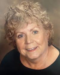 Betty Prescott's Instagram, Twitter & Facebook