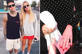 Chiara ferragni and fedez federico leonardo lucia, or fedez, proposed to chiara in may 2017 all through considered one of his live shows at verona's arena venue which the blogger turned into. Chiara Ferragni Es Wird Ein Junge Und Er Heisst Vogue Germany