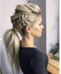 Idee De Coiffage Naturelle Que J Aime Beaucoup Coiffure Belle Coiffure Cheveux