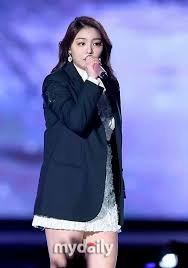 Ailee debuted in 2012 with her first single heaven, peaking at number thr Ailee Koreansinger ì—ì¼ë¦¬