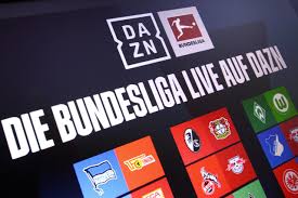 Samstagnachmittag erlebt die em eine premiere! Dazn Ubertragt Auch In Der Saison 2020 21 Die Fussball Bundesliga Aktuelle Fc Bayern News Transfergeruchte Hintergrundberichte Uvm