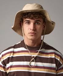 Unisexhattar med logga