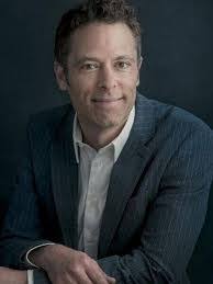 Matthew He's Instagram, Twitter & Facebook