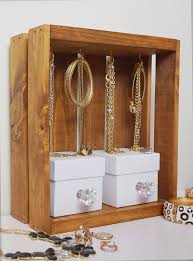 Handmade diy jewelry organizer box. 32 Creative Diy Jewelry Boxes And Storage Ideas Diy Projects For Teens