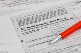 Das bundesausbildungsförderungsgesetz, kurz bafög, regelt die finanzielle förderung junger menschen während des studiums. Bafog Eine Barriere Im Langfristigen Schuleraustausch Austausch Macht Schule