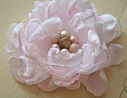 10 Free Fabric Flower Tutorials Peek A Boo Pages Patterns Fabric More Handmade Flowers Fabric Making Fabric Flowers Fabric Flowers Diy
