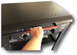 Check spelling or type a new query. Buy Griddle Lid Cover Fits 28 Blackstone Griddle Powder Coated Black Aluminum Lid Storage Cover For 28 Inch Blackstone Griddle Made In Usa Online In Germany B08dlrd71z