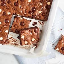 Preheat Oven To 350 F Grease 13 X 9 Inch Baking Pan Combine Flour Cocoa Baking Powder And Salt In Medi Holiday Cookie Recipes Baking Cocoa Frozen Desserts