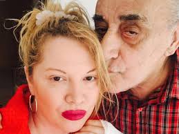 See more of oana lis on facebook. Oana Lis E DÄƒramatÄƒ Viorel Lis UrmeazÄƒ SÄƒ Fie Operat Iar Ea Nu Si Poate StÄƒpani Frica Ce Se IntamplÄƒ Cu Fostul Primar