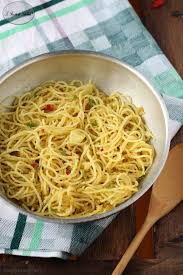 Pasta Aglio Olio Peperoncino E Pangrattato Le Ricette Di Libellula Ricetta Ricette Antipasto Vegetariano Ricette Di Cucina