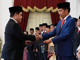 Erick thohir merupakan menteri dalam kabinet indonesia maju era kepemimpinan presiden ri joko widodo. Erick Thohir Menteri Terkaya Jokowi