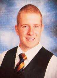 Welcome home, Scott Daly! 🏈 The former DGS football player turned pro was  just signed by the Chicago Bears. Before signing with the Bears, Daly  played for the Detroit Lions. He graduated