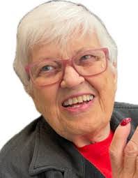 Peggy Troyer's Instagram, Twitter & Facebook