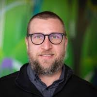 Scott Harton's Instagram, Twitter & Facebook