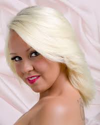 Adjust white base in maintop, right alignment issue