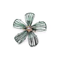 brooches with ever-changing shapes, showing mature charm : Amazon.co.uk:  Fashion