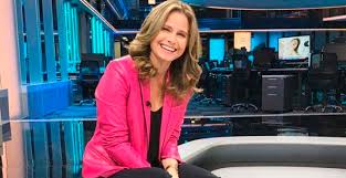 Cajetillachallenge soledad onetto también se sumó al reto de diana bolocco mucho gusto. Cajetillachallenge Soledad Onetto Tambien Se Sumo Al Reto De Diana Bolocco Mucho Gusto Mega