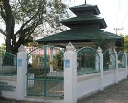 Check spelling or type a new query. Kuburan Sultan Al Malik As Shalih Bwcf