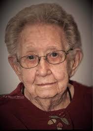 Rachel Howington's Instagram, Twitter & Facebook