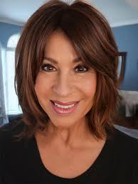 What hairstyles suit a 69-year-old woman?