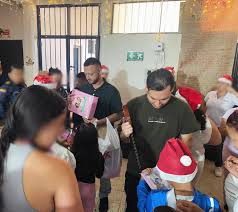 Fue un año de mucho movimiento para @nebulosa___ 🌀 Escenarios, encuentros,  artistas, noches intensas, música en la universidad, Cultura y mucha  música⚡️🎶 Pero sin duda, este momento fue uno de los más