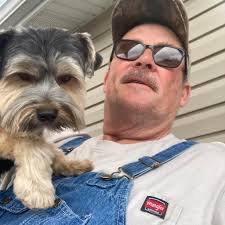 How to create a DIY Livescope pole for a bass boat without screwing down a  mount?