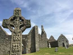 Catholic church supplies, religious gifts & more find the perfect item for all of life's memorable moments with our wide selection of religious gifts and church supplies. Celtic Cross Meaning And Symbolism