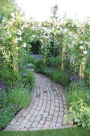 41 Favourite Ideas For Backyard Landscaping On A Budget For You The Expert Beautiful Ideas Garden Paths Backyard Landscaping Cottage Garden