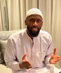 Antonio rüdiger is a german professional footballer who plays as a centre back for premier league club chelsea and the antonio rüdiger. Antonio Rudiger Toniruediger Twitter
