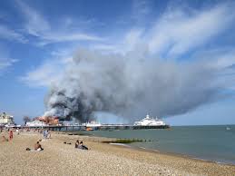 Fire experts are to launch an investigation into how a major blaze started and then ripped through the victorian pier at eastbourne. File Eastbourne Pier On Fire 14784682624 Jpg Wikipedia