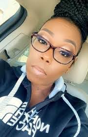 Cora Hall's Instagram, Twitter & Facebook