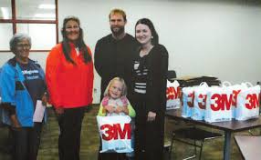 Season's Greetings to all our Customers & Friends!