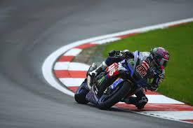 Brad jones, a british rider who competes in a sbk in the british superbike championship, crashed on the opening lap of the first race of the weekend and is currently in an induced coma. Zvhmwc6nov4w6m